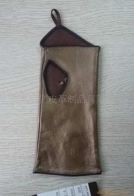 衡水冠億皮革 品質(zhì)與匠心的交織，真皮手套詮釋冬日紳士淑女風(fēng)
