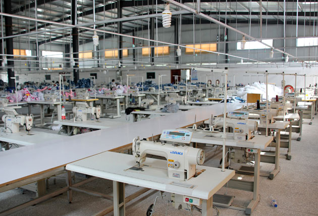 服裝ERP如何通過(guò)計(jì)算機(jī)軟件開(kāi)發(fā)提升企業(yè)工廠(chǎng)管理效益